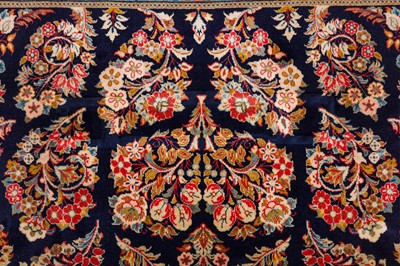 Lot 81 - A FINE SAROUK CARPET, WEST PERSIA