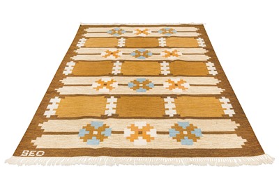 Lot 61 - A FINE SWEDISH KILIM