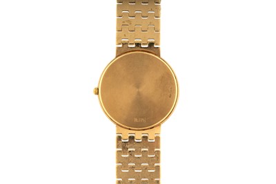 Lot 416 - Men's/Unisex Mappin & Webb 9k Gold Bracelet Watch