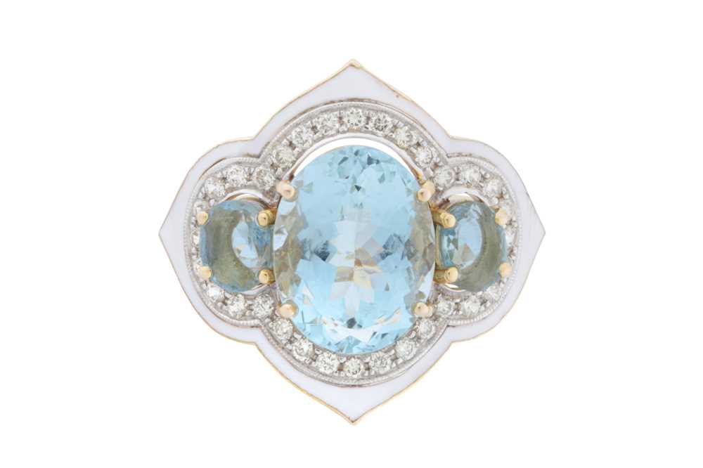 Lot 159 - An aquamarine, diamond and enamel ring