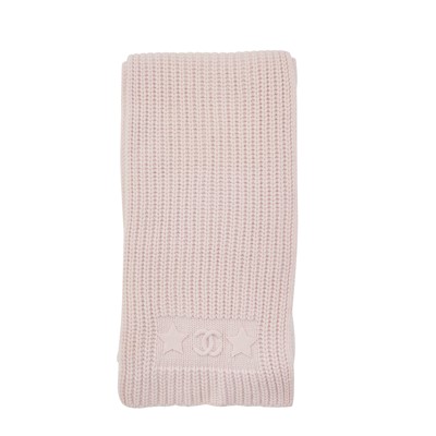 Lot 7 - Chanel Pink Cashmere Knit CC Long Scarf
