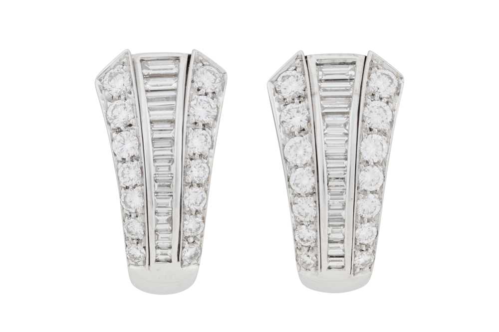 Lot 29 - Vacheron Constantin Ι A pair of diamond earrings