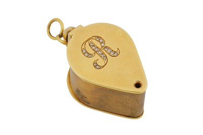 Lot 320 - A diamond loupe