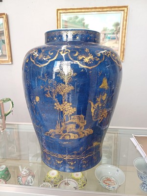 Lot 41 - A very large Chinese powder-blue gilt-decorated jar and cover, Qing dynasty, Kangxi period
