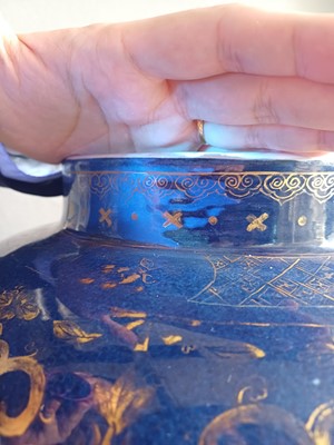 Lot 41 - A very large Chinese powder-blue gilt-decorated jar and cover, Qing dynasty, Kangxi period