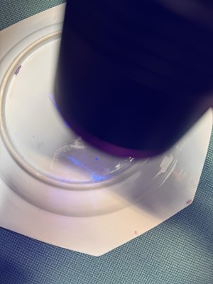 Lot 52 - A pair of fine Chinese export octagonal 'lady and child' dishes, Qing dynasty, Yongzheng period