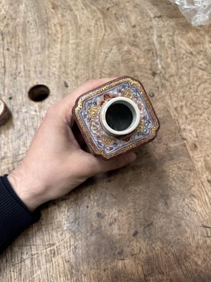 Lot 56 - A fine Chinese export armorial 'Grice/Harper' tea caddy, Qing dynasty, Yongzheng period