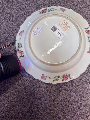 Lot 51 - A pair of fine Chinese export foliate dishes, Qing dynasty, Yongzheng period, circa 1730