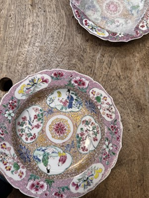 Lot 51 - A pair of fine Chinese export foliate dishes, Qing dynasty, Yongzheng period, circa 1730