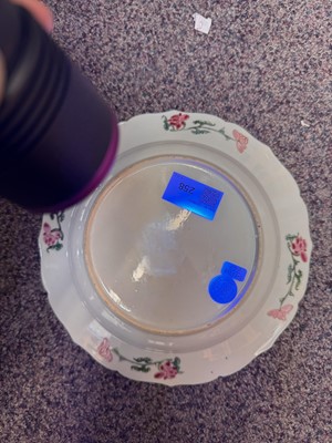 Lot 51 - A pair of fine Chinese export foliate dishes, Qing dynasty, Yongzheng period, circa 1730