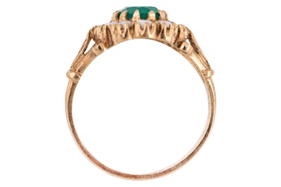 Lot 5 - A CHRYSOPRASE AND OPAL HALO RING