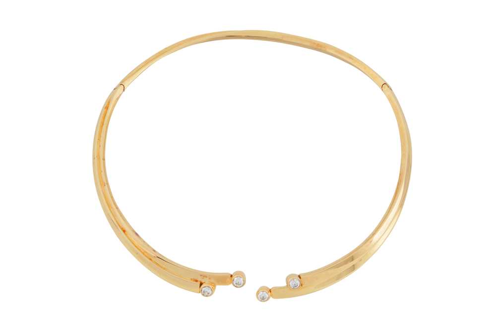 316 - Garrard Ι A diamond torque necklace, circa 2002