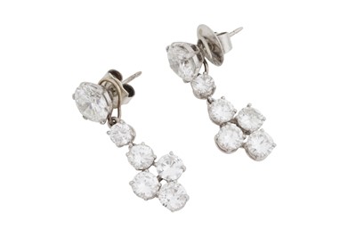 Lot 35 - A pair of diamond pendent earrings