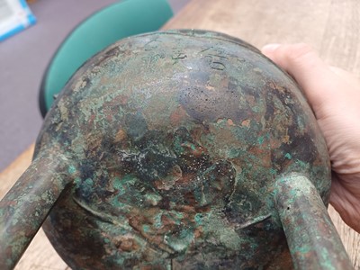 Lot 26 - A CHINESE ARCHAIC BRONZE RITUAL FOOD VESSEL, DING