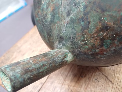 Lot 26 - A CHINESE ARCHAIC BRONZE RITUAL FOOD VESSEL, DING