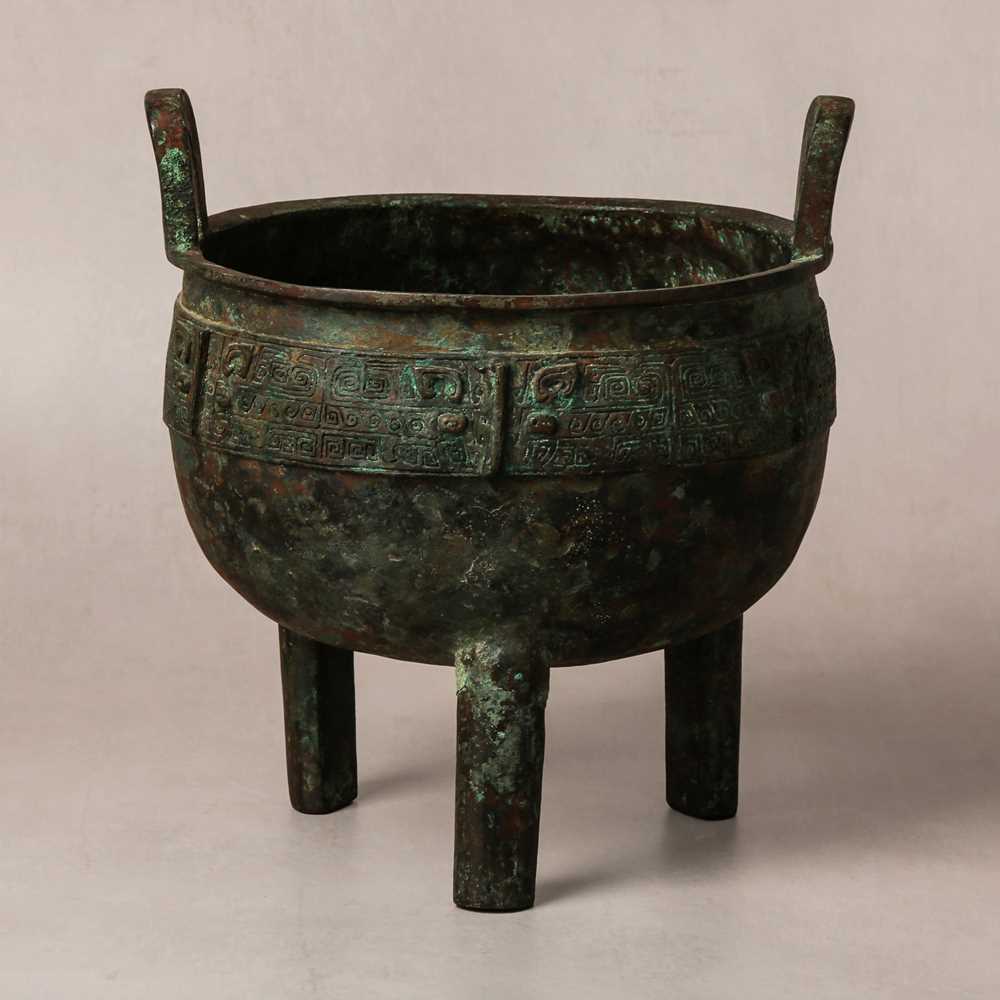 Lot 78 - A Chinese archaistic bronze ritual food vessel, ding, Ming dynasty