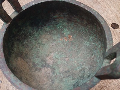 Lot 26 - A CHINESE ARCHAIC BRONZE RITUAL FOOD VESSEL, DING