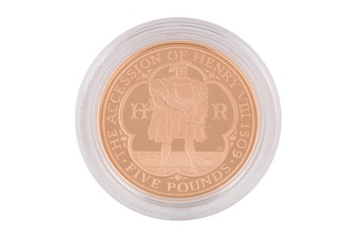 Lot 11 - ELIZABETH II - FIVE POUNDS 'HENRY VII CROWN'