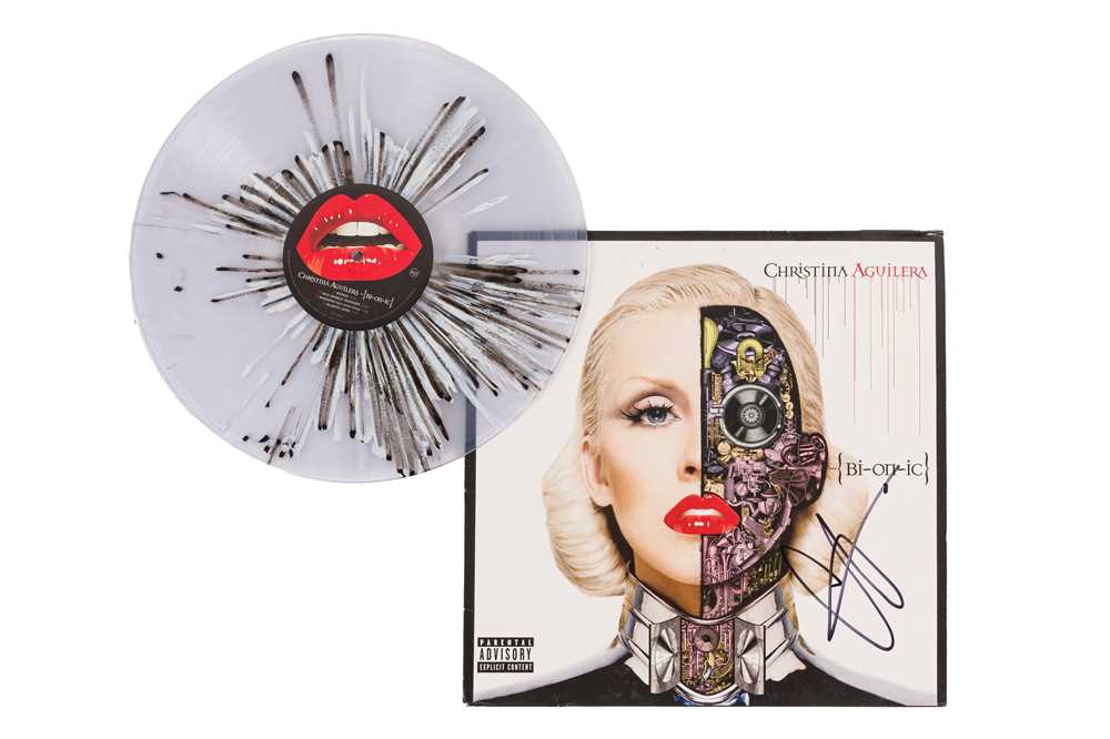 Lot 321 - Aguilera (Christina)