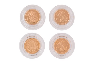 Lot 47 - ELIZABETH II - HALF SOVEREIGN GOLD COINS (X4)