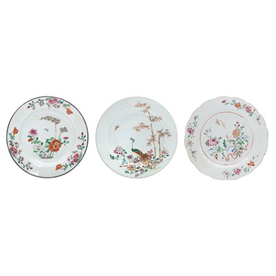 Lot 314 - Three Chinese export dishes, Qing dynasty, Qianlong period
