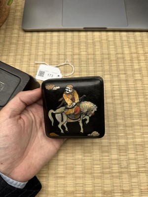 Lot 173 - A FINE CHINESE INLAID ZITAN 'HUREN' BOX AND COVER