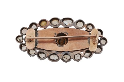 Lot 2 - A cultured pearl, diamond and onyx brooch