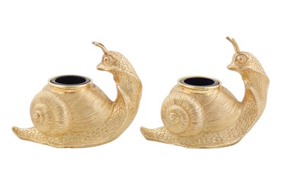Lot 146 - A PAIR OF ELIZABETH II STERLING SILVER GILT NOVELTY SALTS, BIRMINGHAM 1978 BY GARRARD AND CO