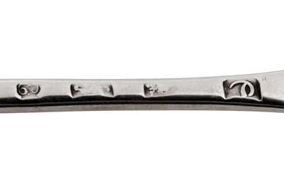 Lot 348 - American colonial interest – A George II sterling silver dessert fork, London 1758 by Ebenezer Coker (reg. 27th March 1738)
