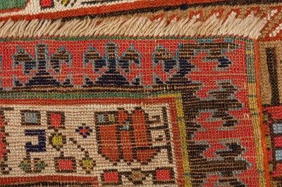 Lot 86 - AN ANTIQUE SERAPI RUNNER, NORTH-WEST PERSIA