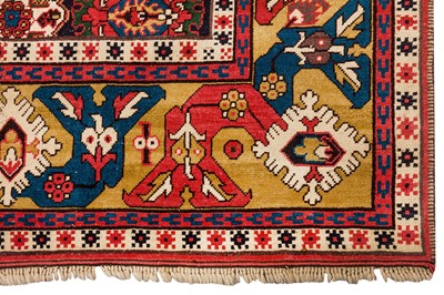 Lot 38 - AN UNUSUAL AZERBAIJAN CARPET OF HARSHANG DESIGN
