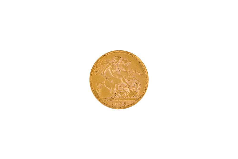 Lot 102 - VICTORIA - VEILED HEAD FULL SOVEREIGN GOLD COIN