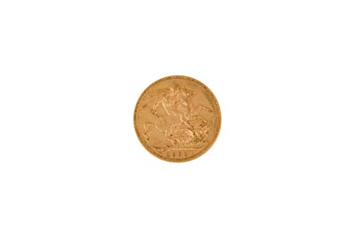 Lot 104 - VICTORIA - VEILED HEAD FULL SOVEREIGN GOLD COIN