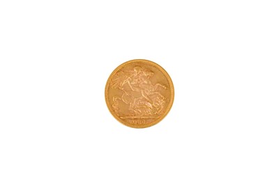 Lot 112 - VICTORIA - VEILED HEAD FULL SOVEREIGN GOLD COIN