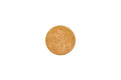 Lot 115 - VICTORIA - VEILED HEAD FULL SOVEREIGN GOLD COIN