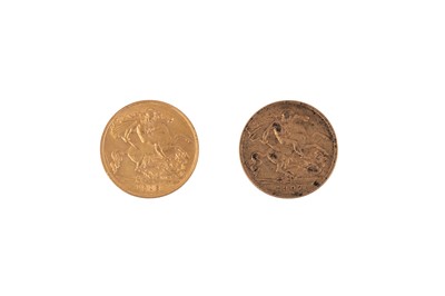 Lot 82 - EDWARD VII AND GEORGE V - TWO HALF SOVEREIGN GOLD COINS