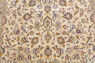 Lot 91 - A FINE KASHAN CARPET, CENTRAL PERSIA