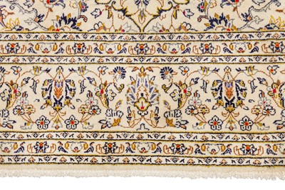 Lot 91 - A FINE KASHAN CARPET, CENTRAL PERSIA