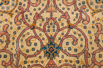Lot 76 - A FINE KASHAN RUG, CENTRAL PERSIA