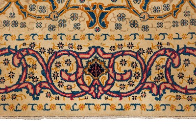 Lot 76 - A FINE KASHAN RUG, CENTRAL PERSIA