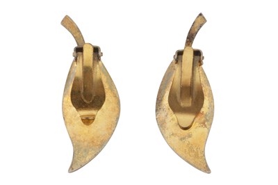 Lot 168 - David Anderson Ι An enamel necklace, earring and brooch suite