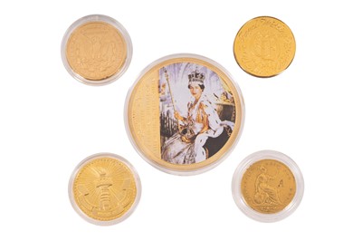 Lot 187 - A SMALL MISCELLANEOUS COLLECTION OF FIVE COLLECTORS' COINS