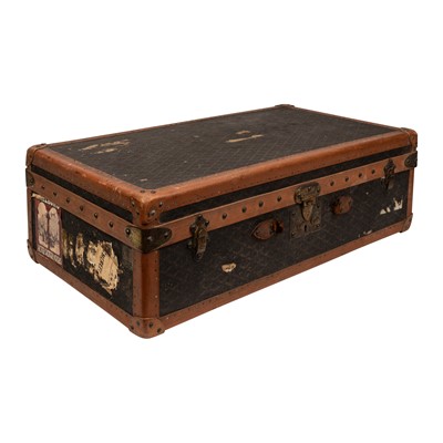 Lot 47 - Goyard, Paris