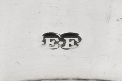 Lot 25 - A George IV sterling silver snuff box, London 1821 by Edward Farrell (reg. 27th April 1813)