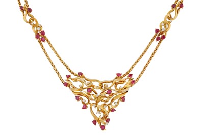 Lot 124 - A ruby and diamond fringe necklace