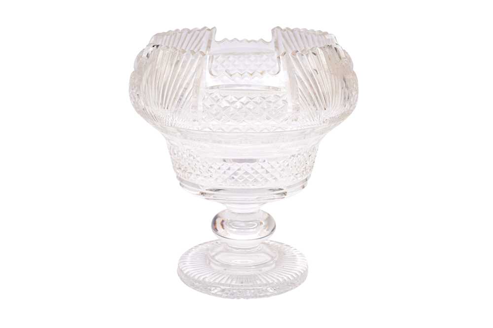 Lot 183 - A WATERFORD CRYSTAL MONTEITH STYLE PEDESTAL BOWL