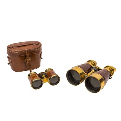 Lot 467 - Two pairs of binoculars
