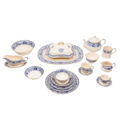 Lot 81 - A Mulberry 'Longton Hall' pattern part dinner and tea service