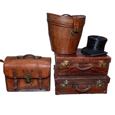 Lot 98 - A group of three leather cases