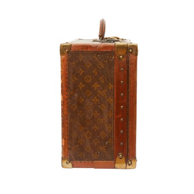 Lot 124 - Louis Vuitton Monogram Alzer Suitcase 55
